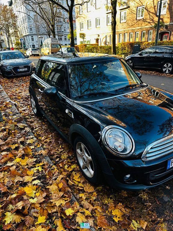 Gebraucht Mini ONE 75 PS (55 kW) 2013 Schwarz Kleinwagen