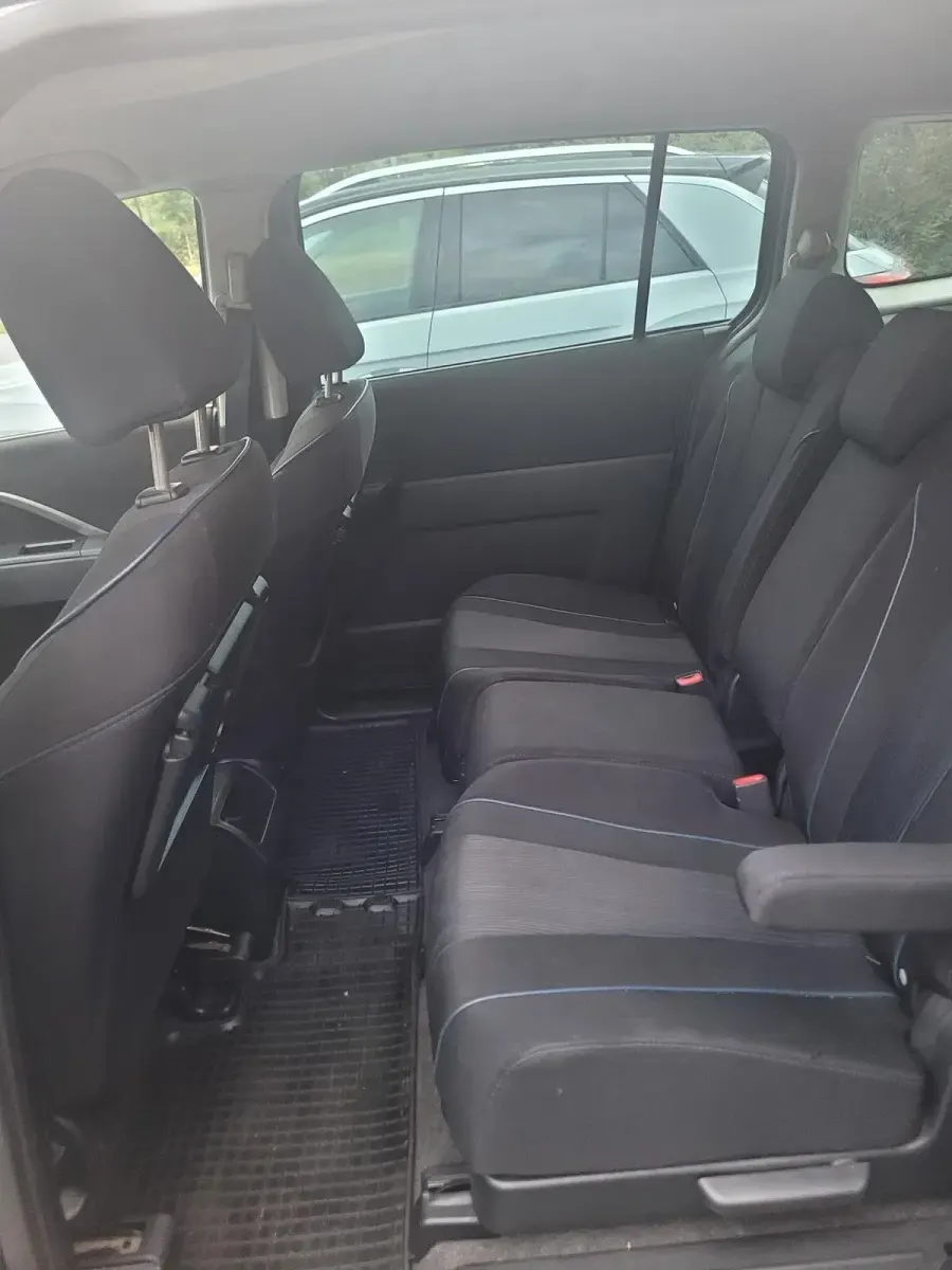 Gebraucht Mazda 5 115 PS (84 kW) 2011 Grau Van / Kleinbus
