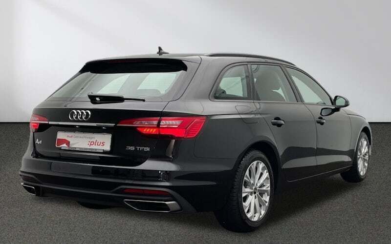 Gebraucht Audi A4 Business 150 PS (110 kW) 2022 Mythosschwarz metallic Kombi