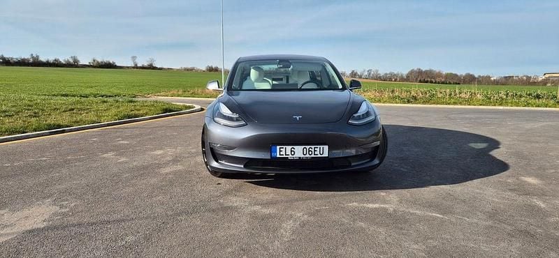 Gebraucht Tesla Model 3 366 kW (498 PS) 2019 Grau Limousine