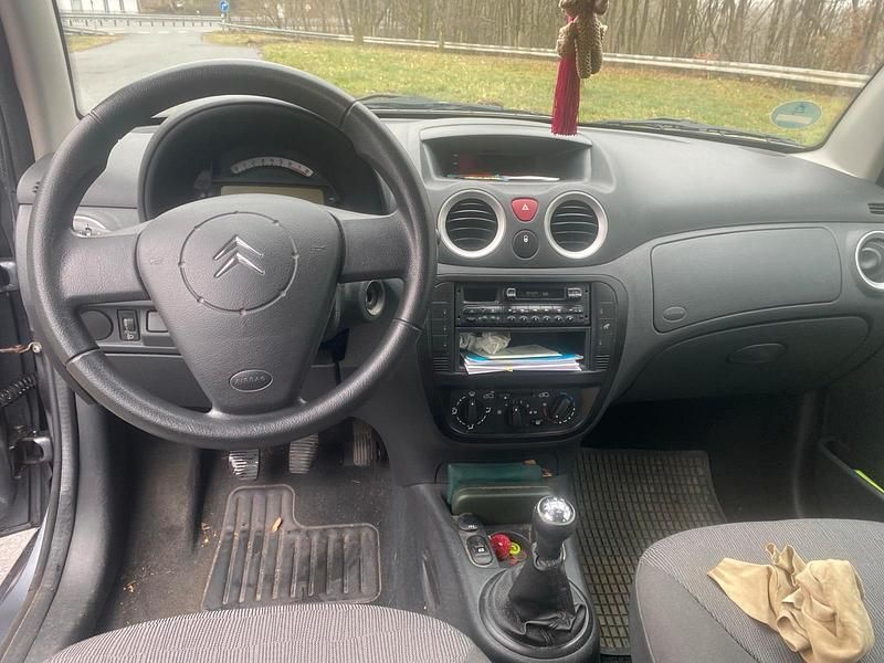 Gebraucht Citroën C3 60 PS (44 kW) 2008 Grau Kleinwagen