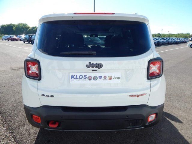 Gebraucht Jeep Renegade Trailhawk 170 PS (125 kW) 2017 Weiß SUV