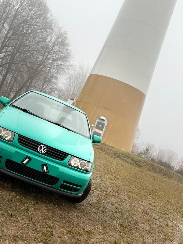 Gebraucht VW Polo 50 PS (36 kW) 1999 Grün Kleinwagen