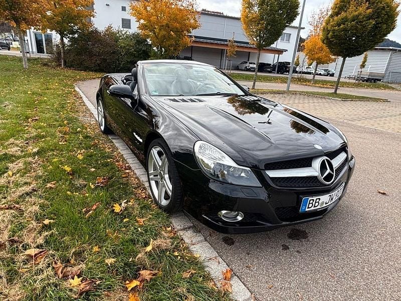 Gebraucht Mercedes SL350 306 PS (225 kW) 2012 Schwarz Cabrio