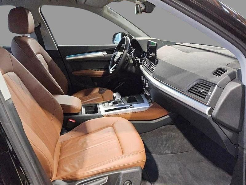 Gebraucht Audi Q5 Ambiente 204 PS (150 kW) 2022 Brillantschwarz SUV