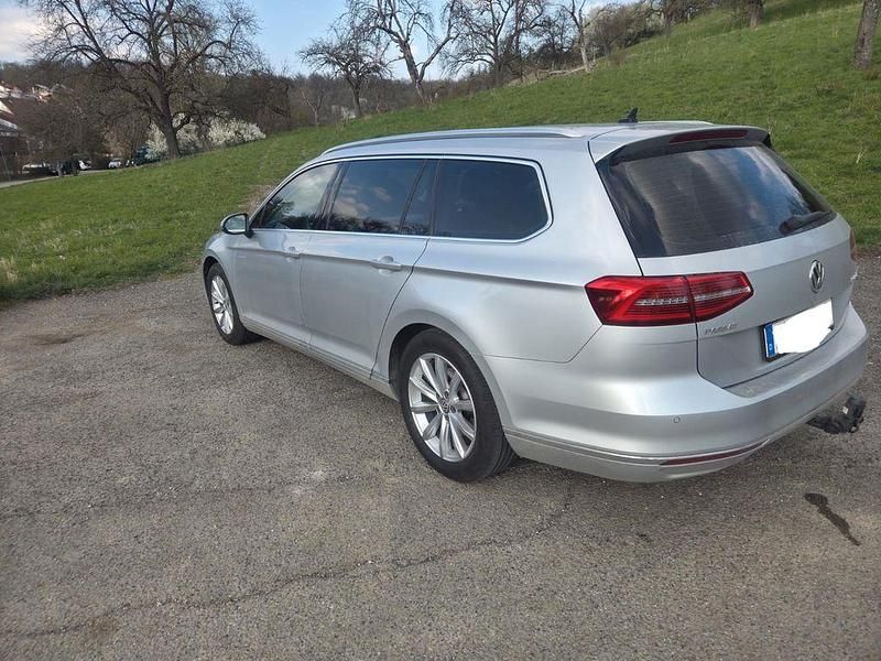 Gebraucht VW Passat Highline 150 PS (110 kW) 2017 Silber Kombi