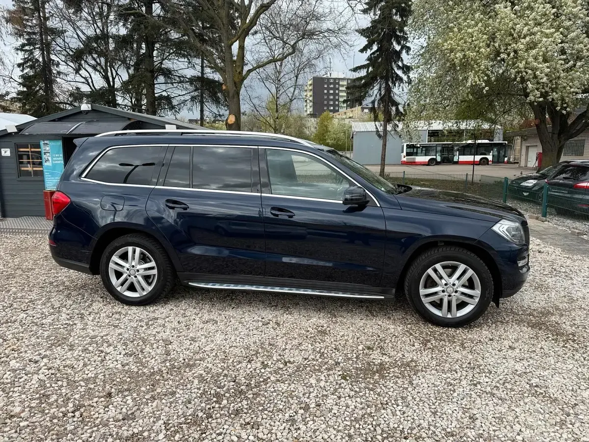 Gebraucht Mercedes GL350 258 PS (189 kW) 2015 Blau SUV