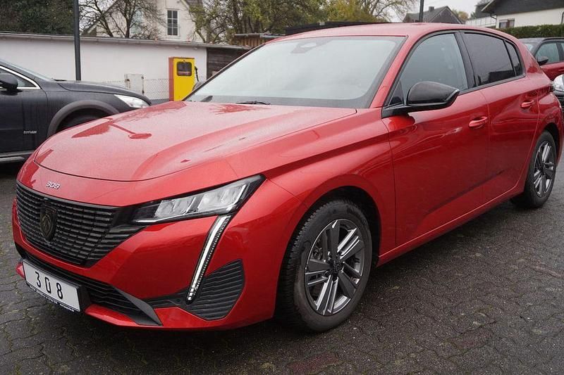 Rot Gebraucht 2024 Peugeot 308 Allure Limousine | 24.890 € (Guter Preis) - Bild 1/4