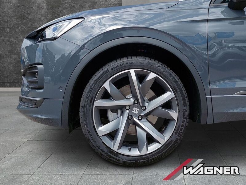 Gebraucht Seat Tarraco 4Drive 200 PS (147 kW) 2023 Grau SUV