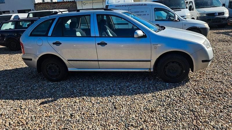 Gebraucht Skoda Fabia Ambiente 101 PS (74 kW) 2004 Silber Kombi