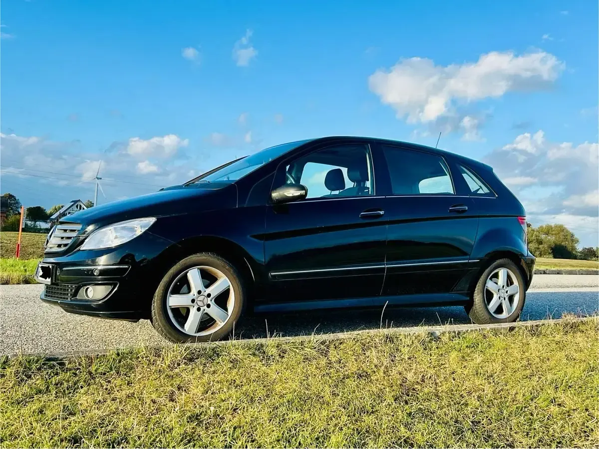 Gebraucht Mercedes B170 115 PS (84 kW) 2006 Schwarz Van / Kleinbus