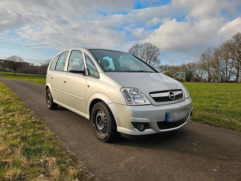 Gebraucht Opel Meriva 104 PS (76 kW) 2007 Silber Van / Kleinbus