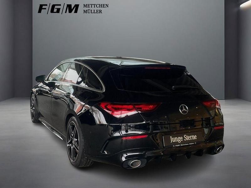 Gebraucht Mercedes CLA35 AMG AMG 306 PS (225 kW) 2021 Metalliclack kosmosschwarz Kombi