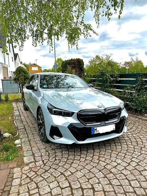 Gebraucht BMW i5 Performance 442 kW (601 PS) 2024 Grau Limousine