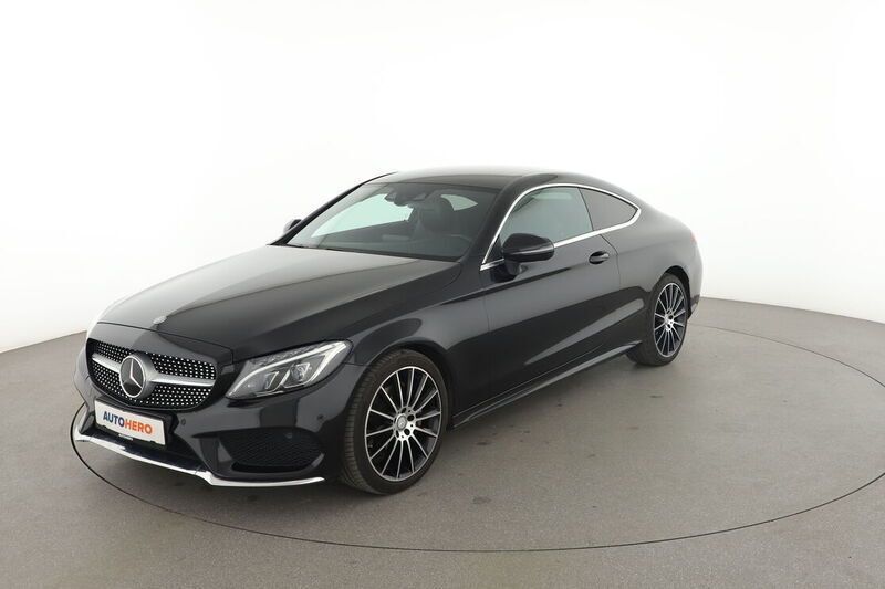 Schwarz Gebraucht 2016 Mercedes C180 AMG line Coupé | 24.020 € (Etwas zu teuer) - Bild 1/4