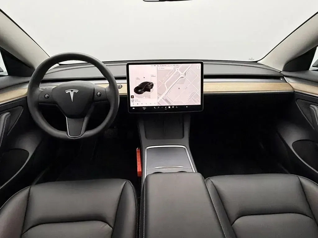 Gebraucht Tesla Model 3 Standard Range 208 kW (283 PS) 2023 Grau Limousine