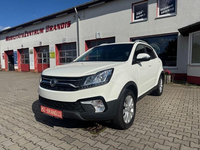 Weiß Gebraucht 2018 Ssangyong (KGM) Korando SUV | 9.450 € - Bild 1/4