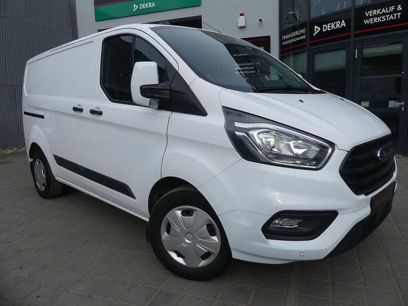 Gebraucht Ford Transit Custom 131 PS (96 kW) 2021 Frozen white (metallic) Van