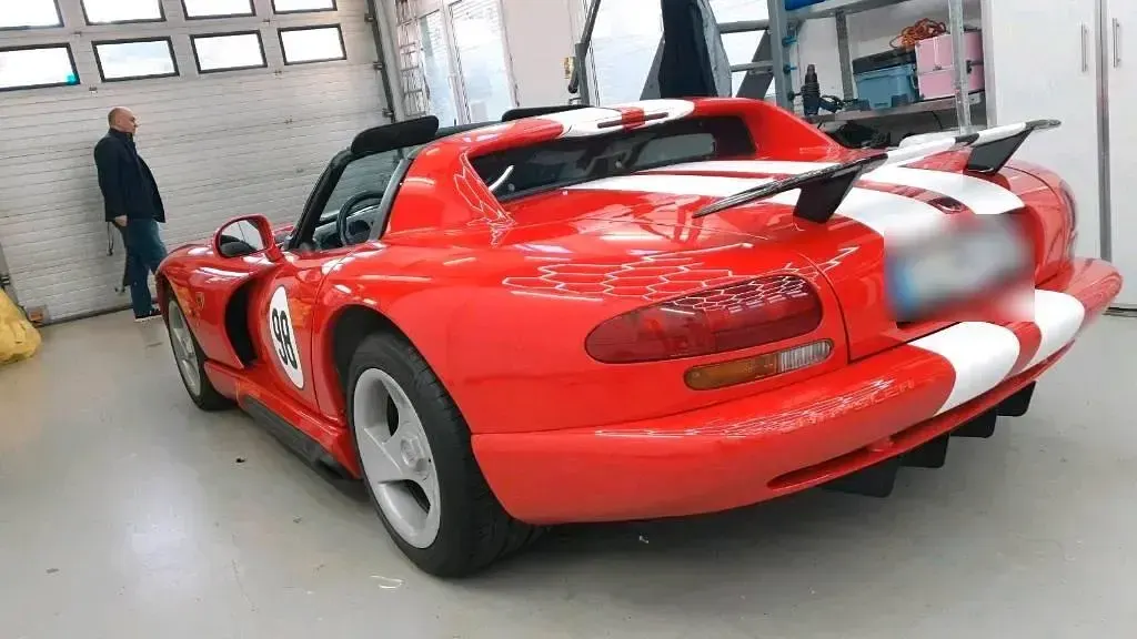 Usata Dodge Viper 400 CV (294 kW) 1993 Rosso Cabrio