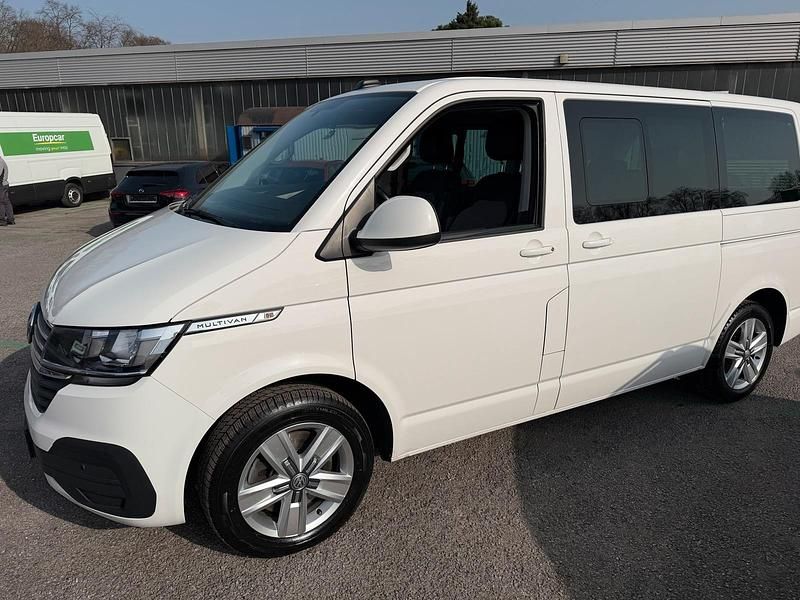Usata VW Multivan 198 CV (145 kW) 2020 Bianco Monovolume