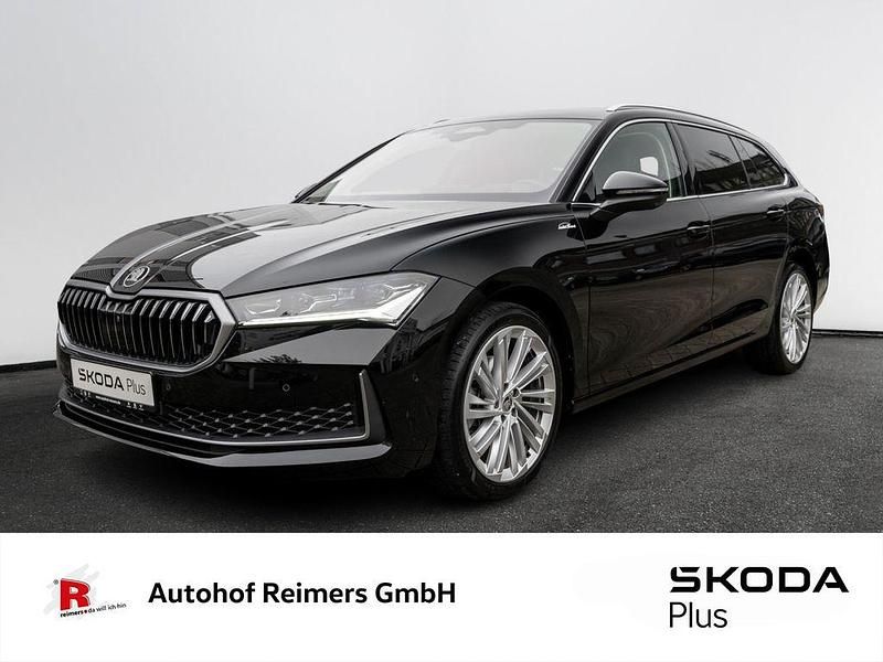 Gebraucht Skoda Superb LAURIN & KLEMENT 150 PS (110 kW) 2025 Schwarz Limousine