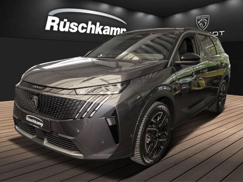 Grau Neu 2025 Peugeot 5008 GTi Van / Kleinbus | 46.480 € - Bild 1/2