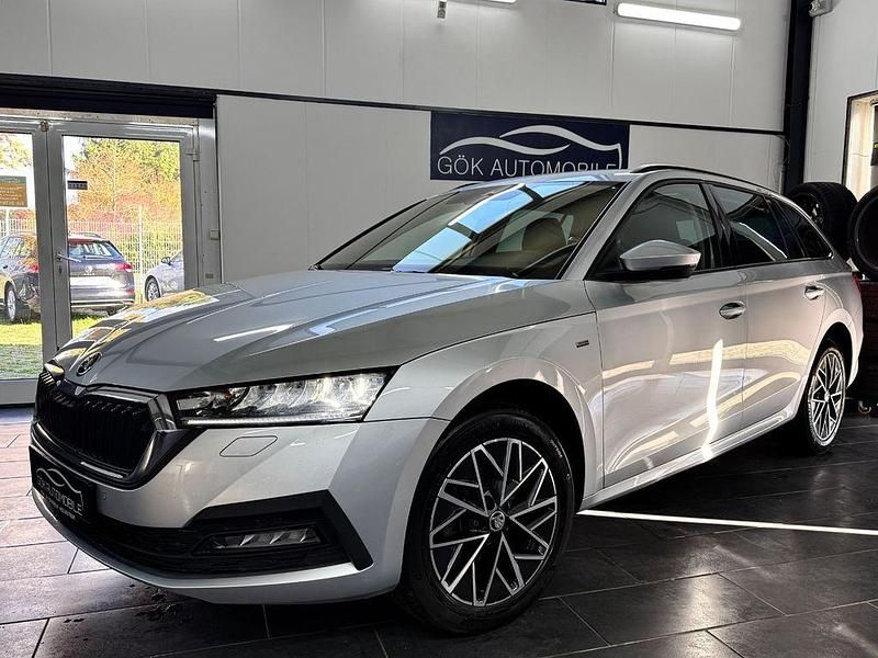 Silber Gebraucht 2021 Skoda Octavia Clever Kombi | 18.790 € (Fairer Preis) - Bild 1/4