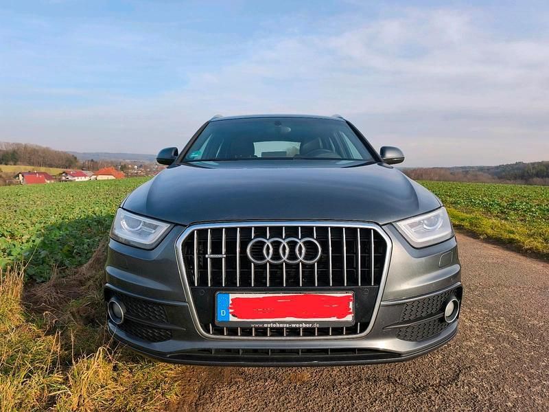 Gebraucht Audi Q3 S-Line 140 PS (102 kW) 2015 Grau SUV