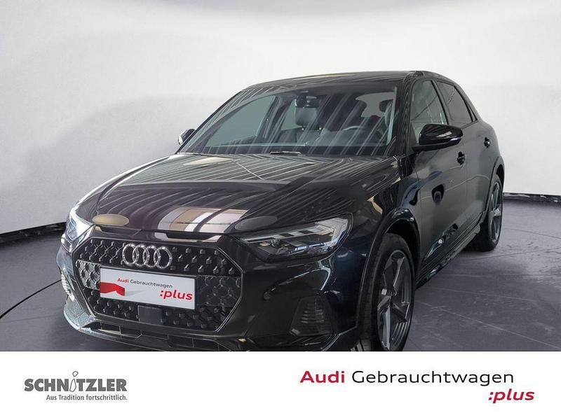 Mythosschwarz metallic Gebraucht 2023 Audi A1 S-Line Kleinwagen | 25.980 € (Fairer Preis) - Bild 1/4