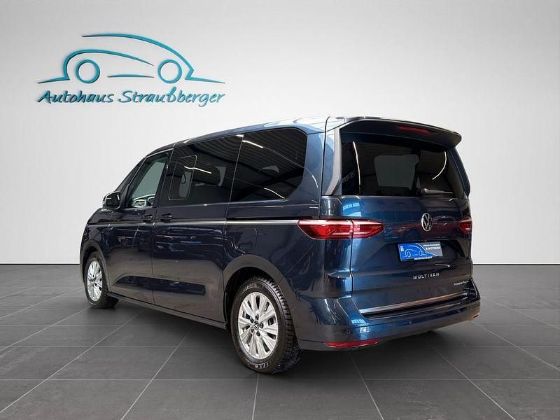Gebraucht VW Multivan Style 177 PS (130 kW) 2025 Blaukeine angabe Van