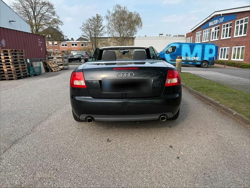 Gebraucht Audi A4 Cabriolet Basis 170 PS (125 kW) 2003 Schwarz Cabrio