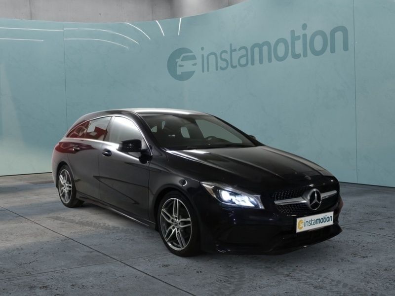 Blau Gebraucht 2018 Mercedes CLA200 Shooting Brake AMG line Kombi | 22.590 € (Etwas zu teuer) - Bild 1/4