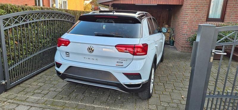 Gebraucht VW T-Roc 150 PS (110 kW) 2017 Weiß SUV