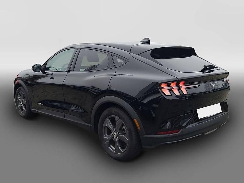 Gebraucht Ford Mustang Mach-E 216 kW (294 PS) 2021 Schwarz SUV