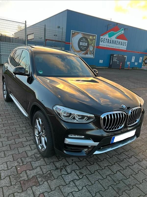 Schwarz Gebraucht 2018 BMW X3 xLine SUV | 28.500 € (Fairer Preis) - Bild 1/4