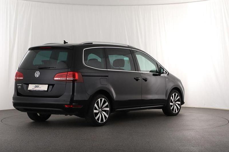 Gebraucht VW Sharan Join 184 PS (135 kW) 2018 Deep black perleffekt Van / Kleinbus