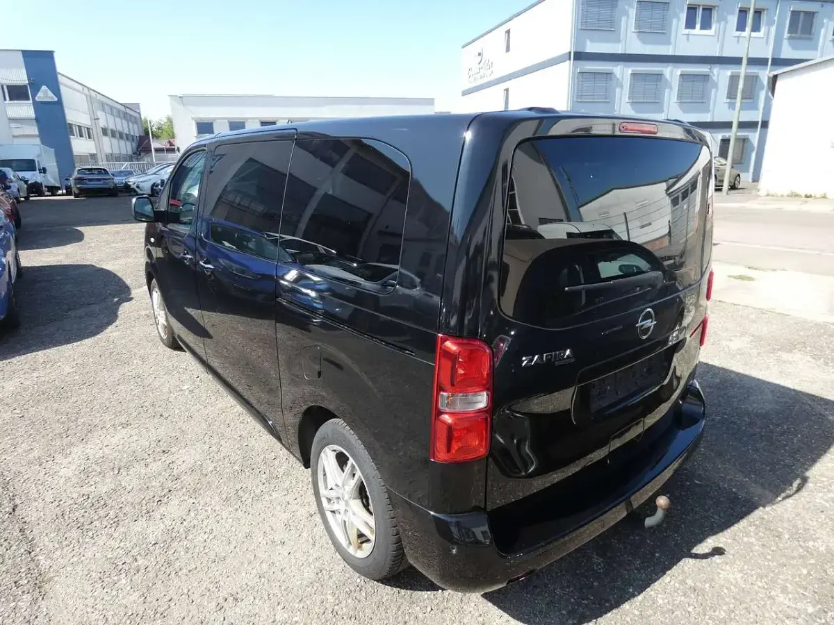 Gebraucht Opel Zafira Life 177 PS (130 kW) 2022 Diamant schwarz/karbon schwarz Van / Kleinbus