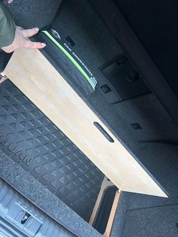 Gebraucht VW Tiguan Trendline 122 PS (89 kW) 2012 Grau SUV