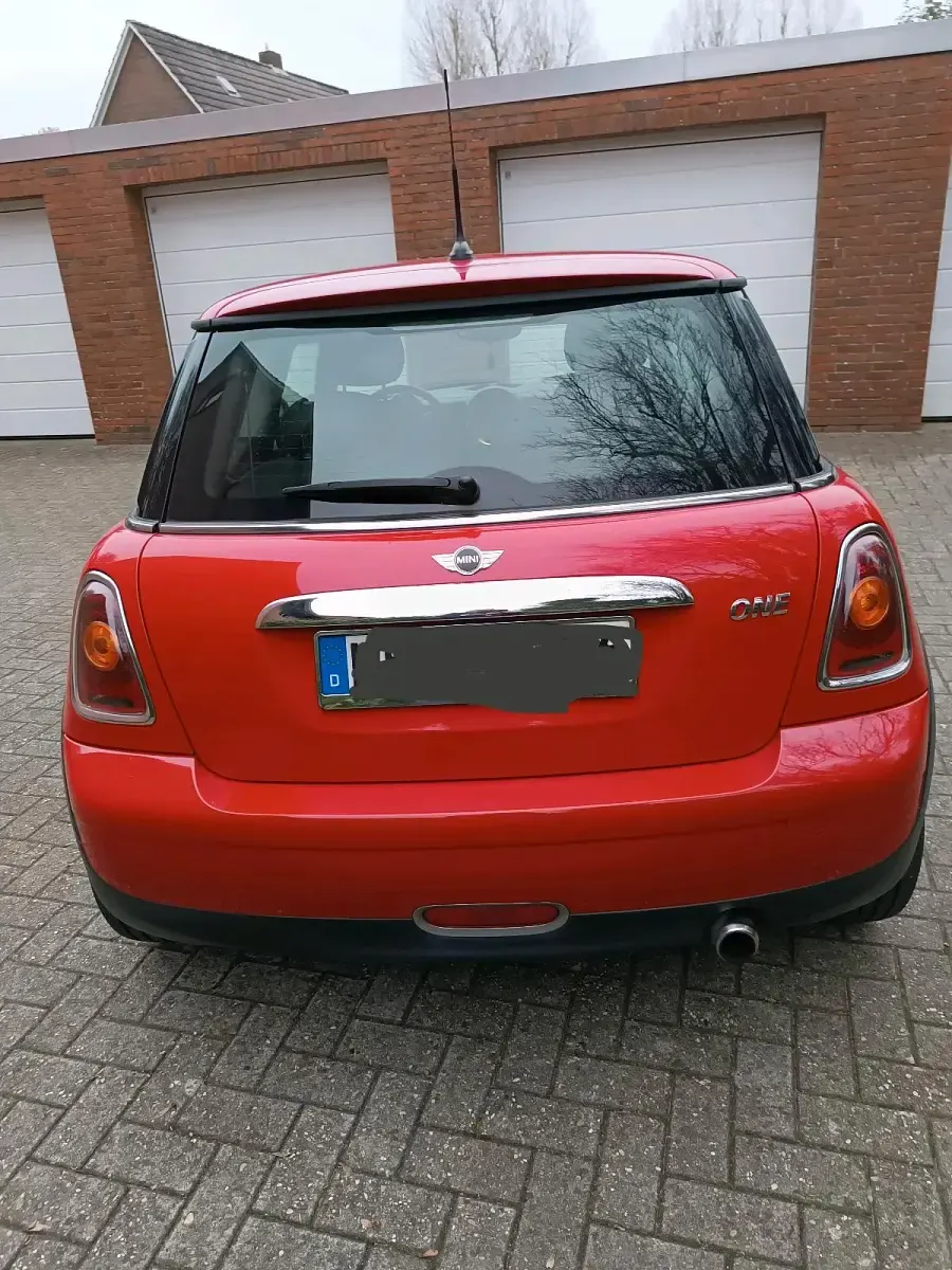 Gebraucht Mini ONE 75 PS (55 kW) 2009 Rot Kleinwagen