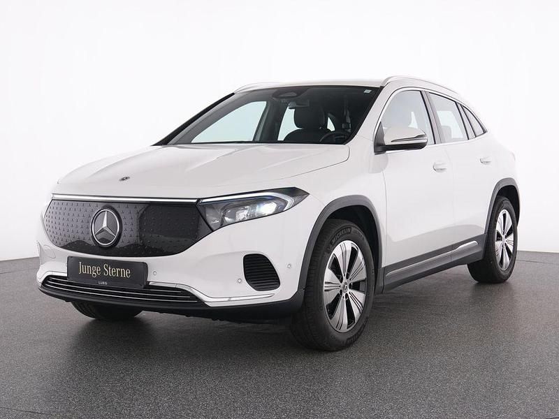Gebraucht Mercedes EQA250 Progressive 139 kW (190 PS) 2024 Weiß SUV