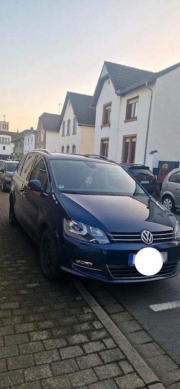 Gebraucht VW Sharan 140 PS (102 kW) 2015 Van / Kleinbus