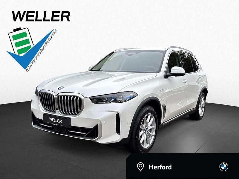 Gebraucht BMW X5 Comfort Edition 489 PS (359 kW) 2023 Mineralweiß (weiß) SUV