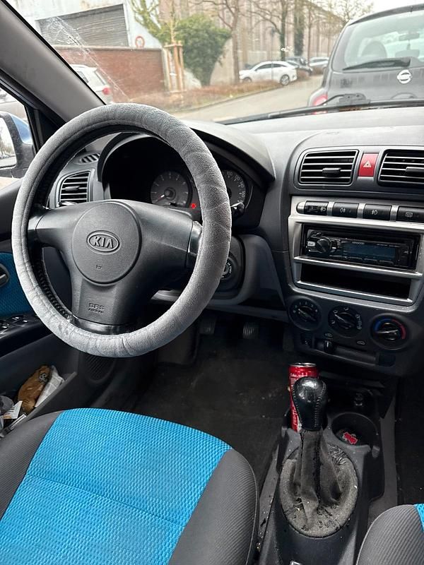 Gebraucht Kia Picanto 74 PS (54 kW) 2004 Blau Kleinwagen