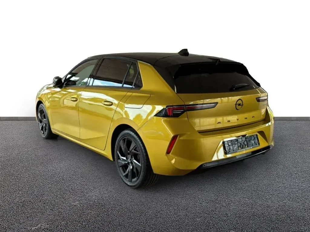 Gebraucht Opel Astra GS Line 181 PS (133 kW) 2022 Kult gelb Kleinwagen