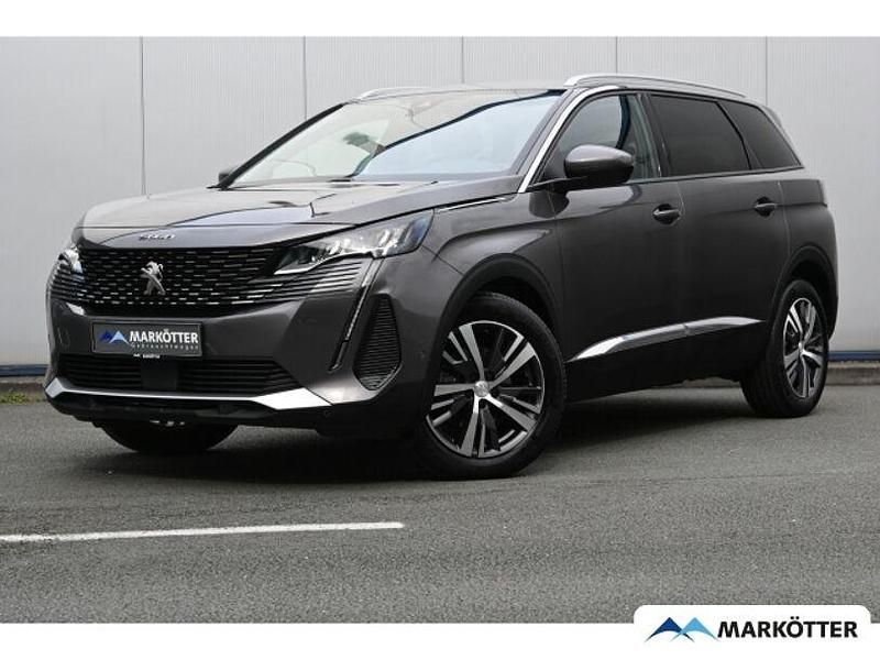 Grau Gebraucht 2021 Peugeot 5008 Allure Van / Kleinbus | 29.450 € (Guter Preis) - Bild 1/4