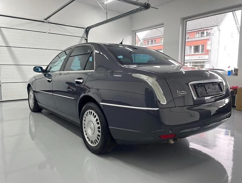 Gebraucht Lancia Thesis 215 PS (158 kW) 2002 Grau Limousine