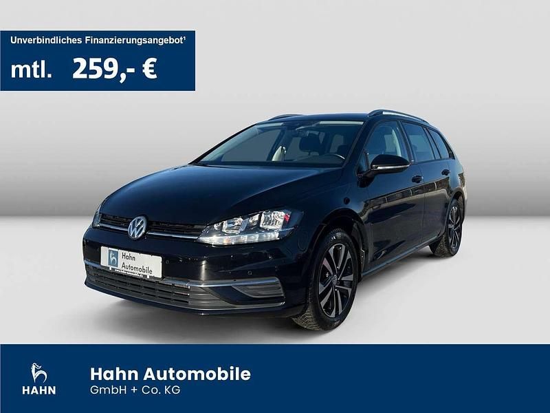 Deep black perleffekt Gebraucht 2019 VW Golf VII IQ Drive Kombi | 19.430 € (Fairer Preis) - Bild 1/3