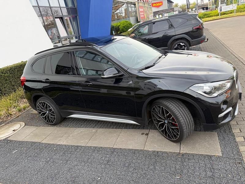 Gebraucht BMW X1 192 PS (141 kW) 2016 Schwarz SUV