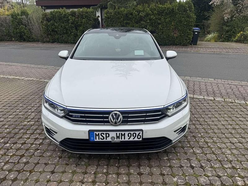 Usata VW Passat GTE 156 CV (114 kW) 2019 Berlina