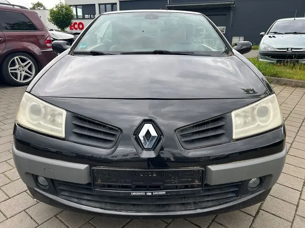 Gebraucht Renault Mégane Cabriolet Dynamique 135 PS (99 kW) 2007 Schwarz Cabrio